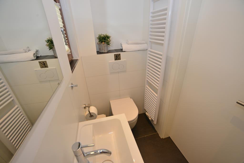 Moderne Ferienwohnung Deichstrasse Hennef  Zimmer foto